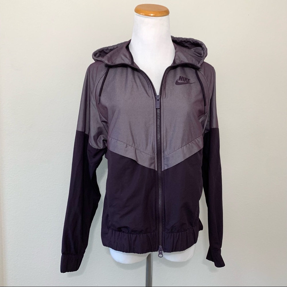 Nike purple zip up windbreaker
